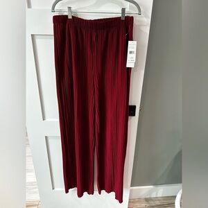 Rafaella burgundy plisse wide-leg trousers Pants Size Large